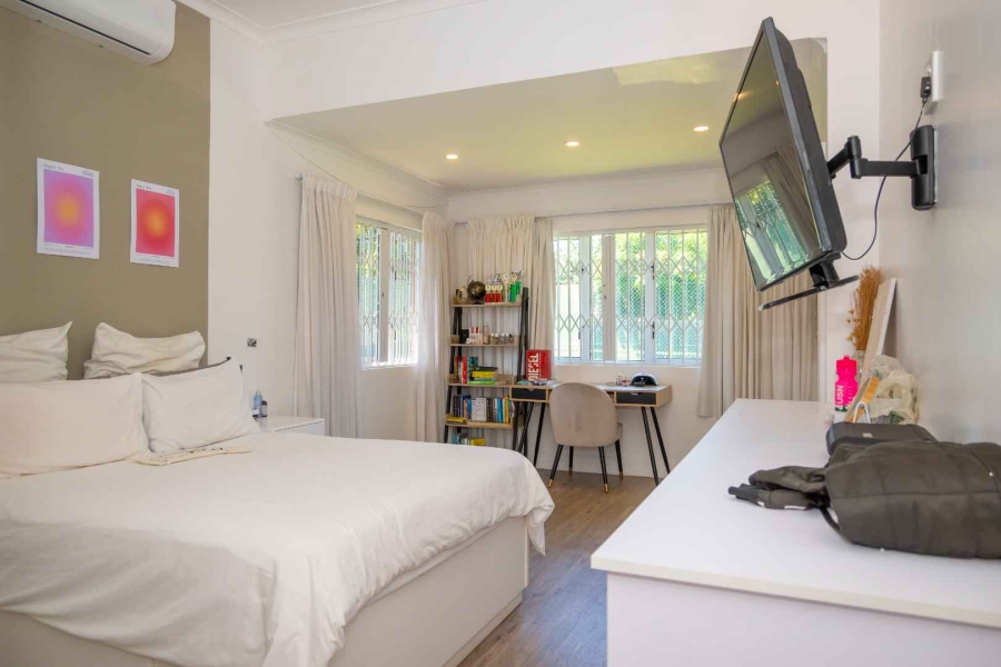 5 Bedroom Property for Sale in Walmer Eastern Cape